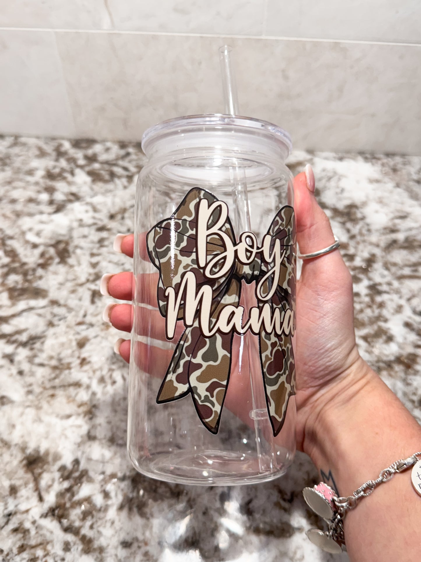 Camo Bow Boy Mama Plastic 19 oz can